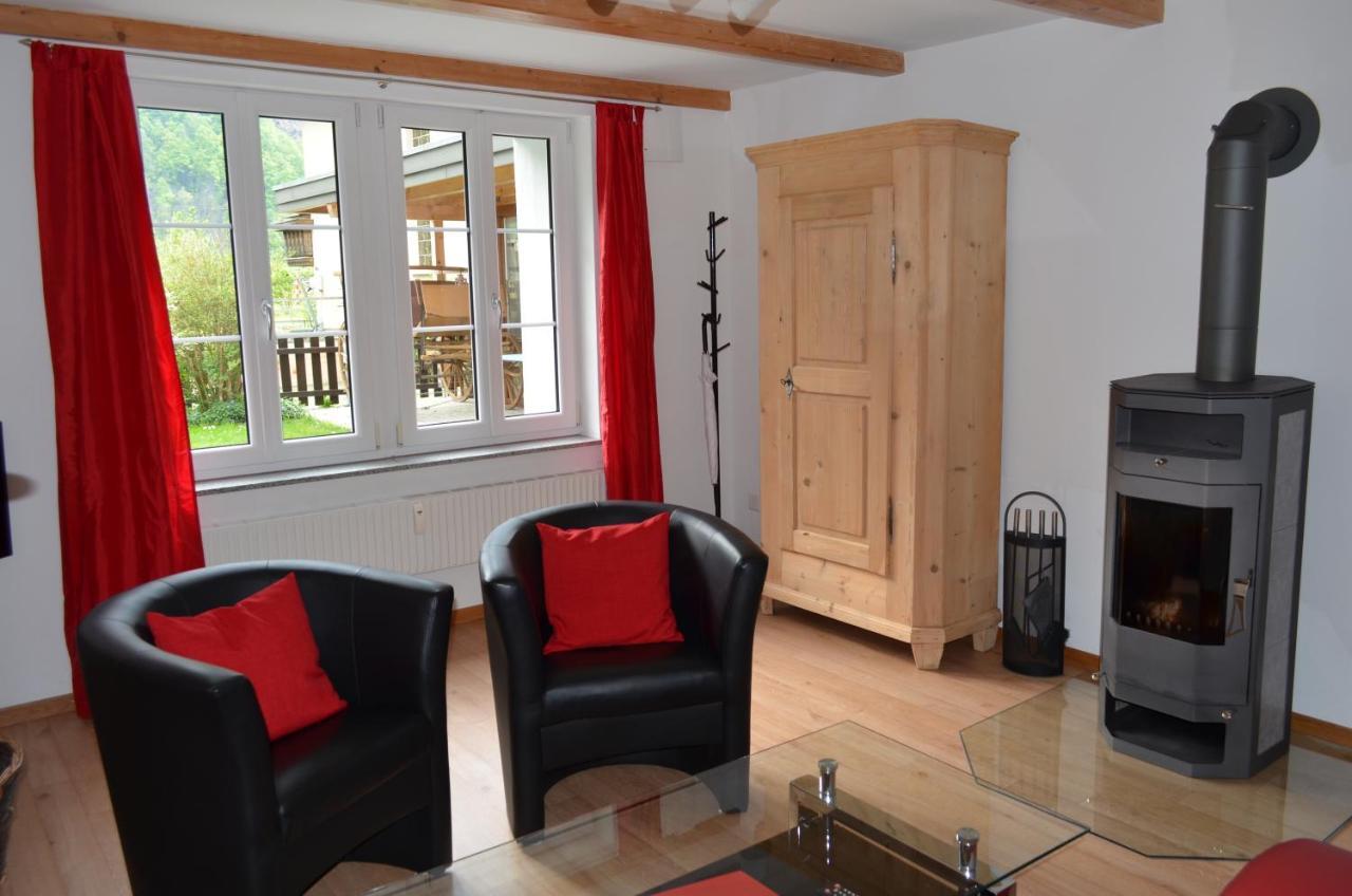 Mountain-Panorama Apartment Meiringen Ngoại thất bức ảnh